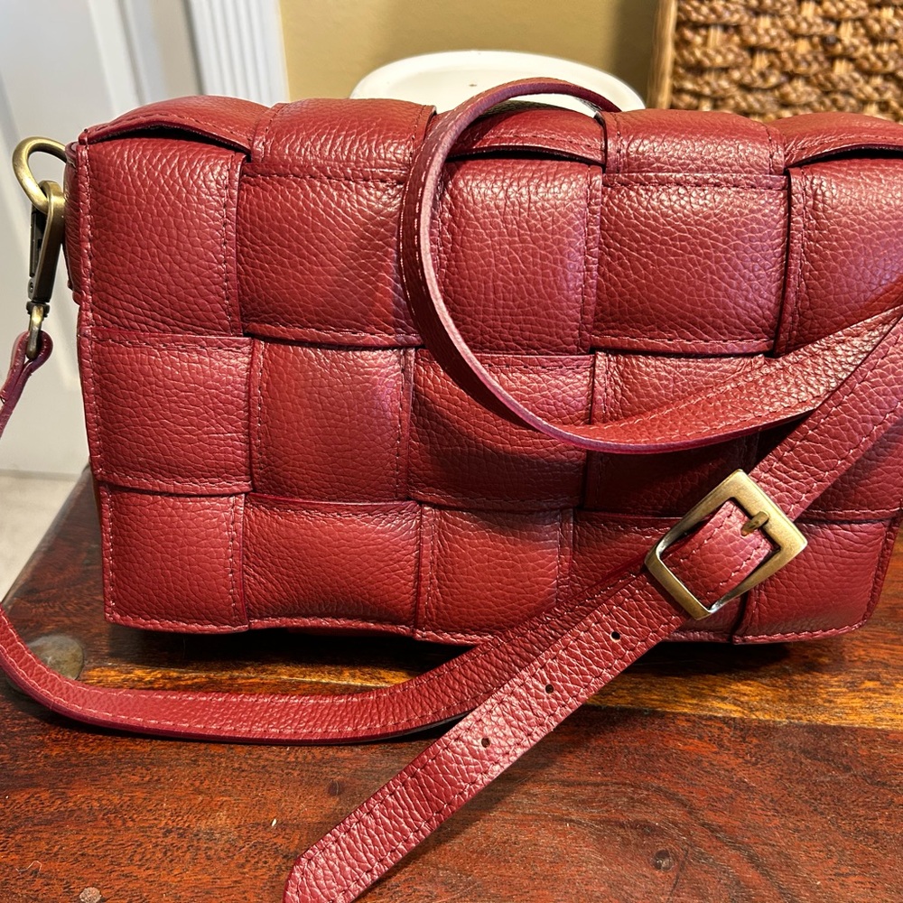 VIA CASTENLLANI ITALIAN QUILTED PURSE